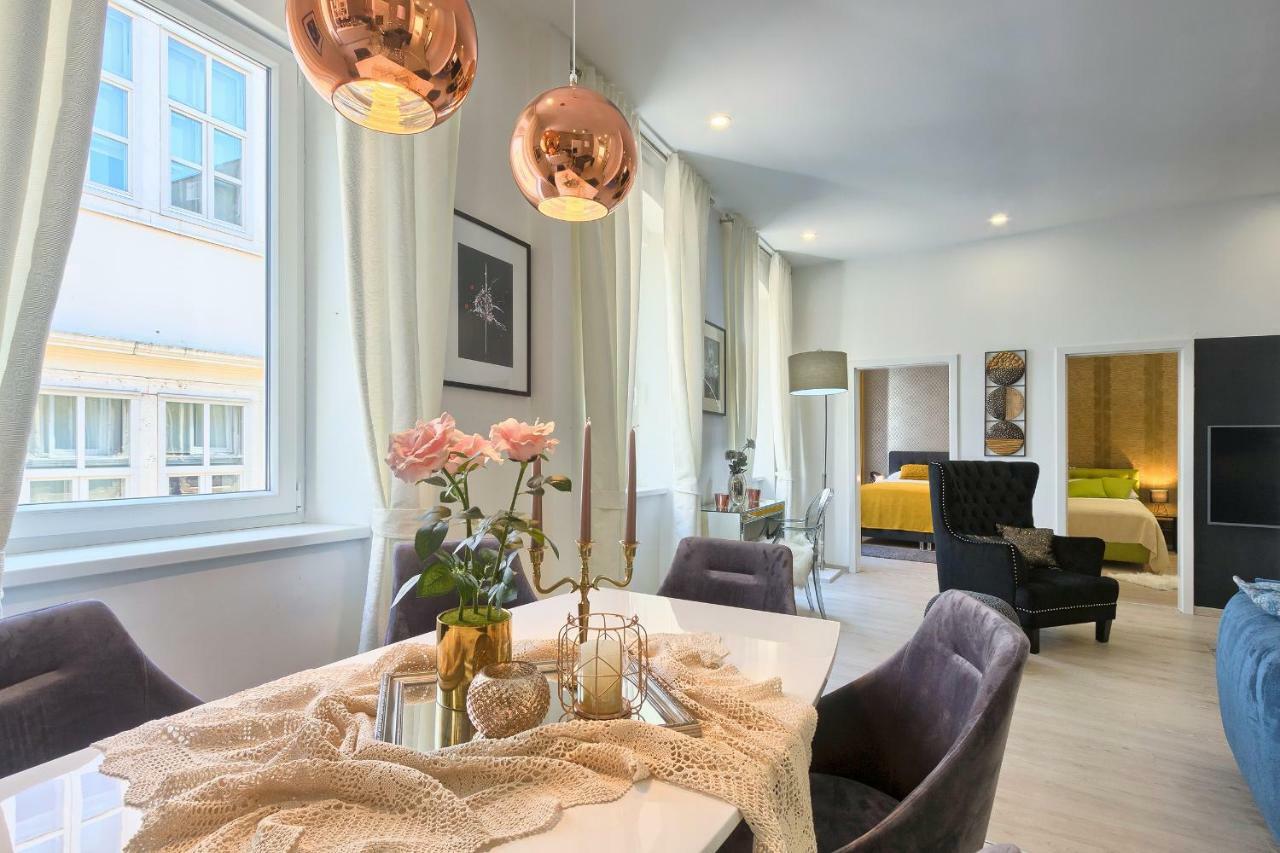 Hedone Luxury Apartment With Free Parking Pula Exteriör bild
